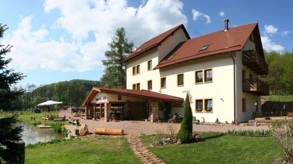 Penzion Javorský mlýn Lázně Bělohrad (1)