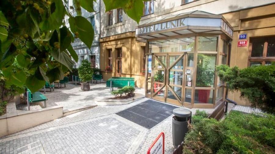 HOTEL LUNÍK Praha (1)