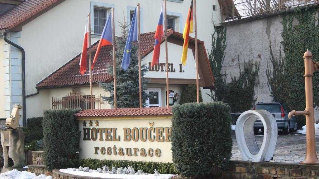 Hotel Bouček Mochov (1)
