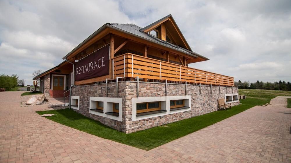 Krušnohorský Dvůr Dubí (1)