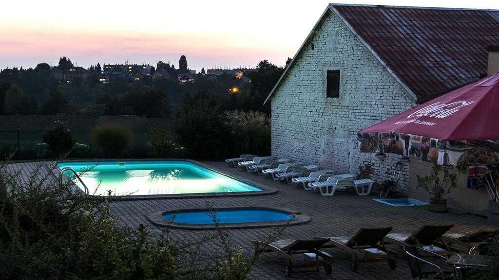 Apartmány a studia u Karla Turnov (1)