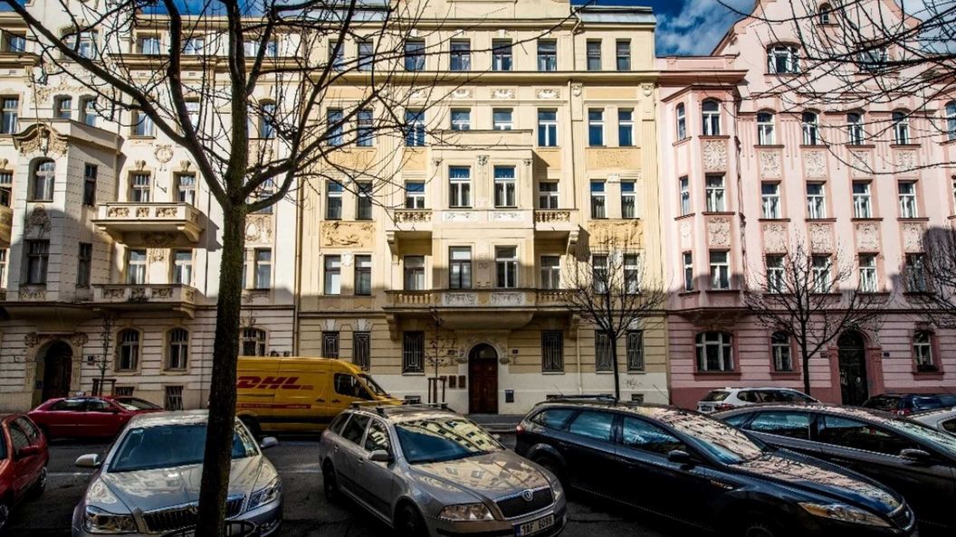 Modern Apartment Riegrovy sady Praha (1)