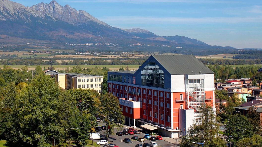 Hotel Spolcentrum Svit (1)