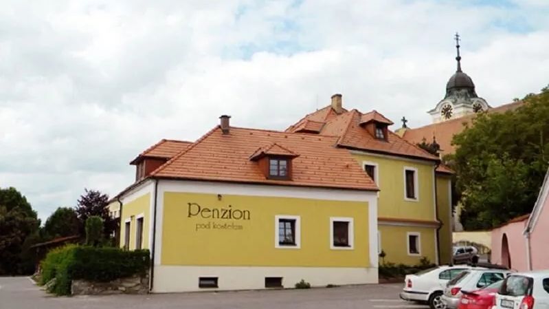 Pod kostelem Týn nad Vltavou (1)