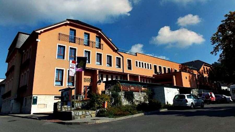 Hotel Dělnický Dům Odry (1)