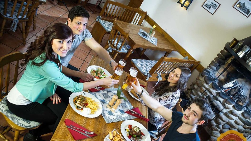 Hotel ŠUMAVA Vyšší Brod (1)