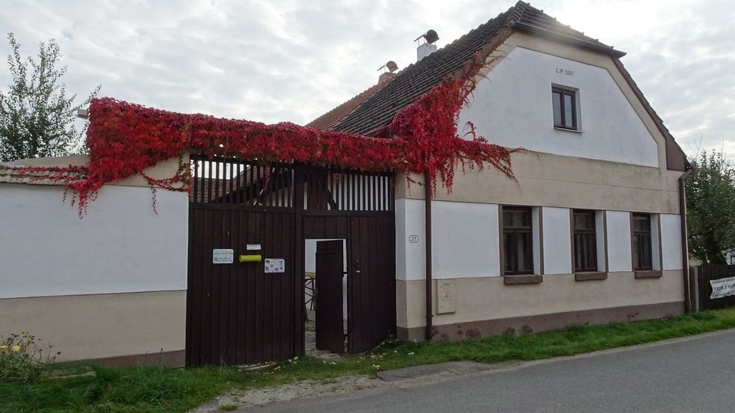 Chalupa U Hovorků Vlkov (1)