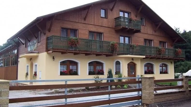 Penzion Boháček Mladé Buky (1)