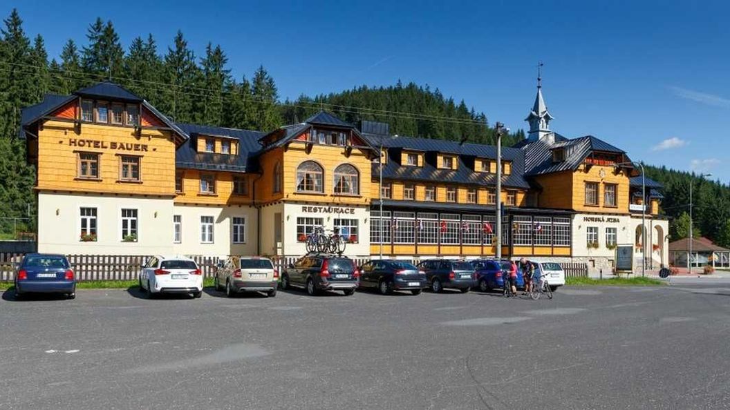 Hotel Bauer Bílá (1)