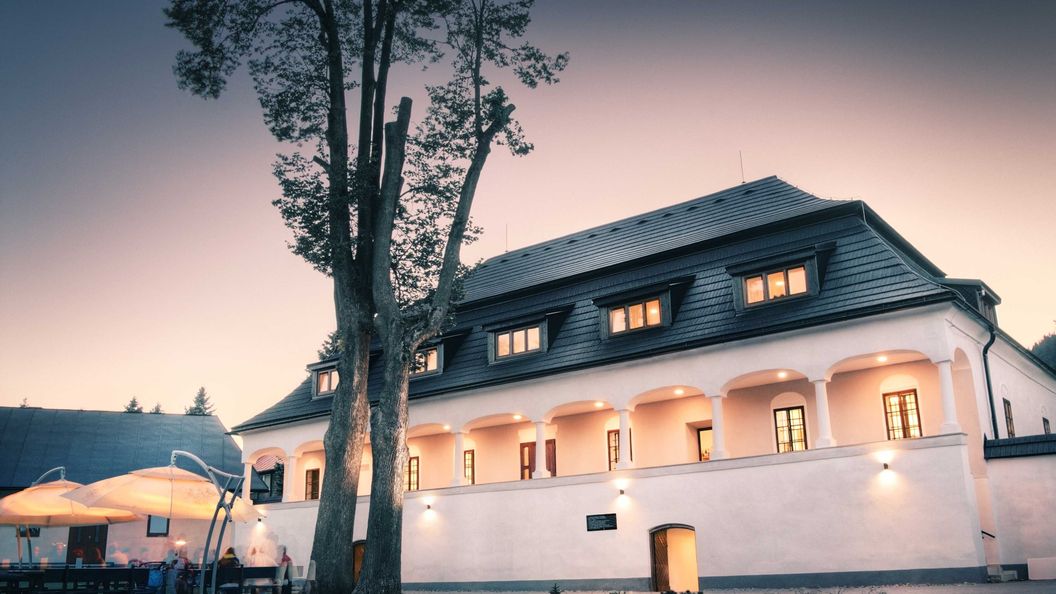 Kaštieľ Čičmany (1)