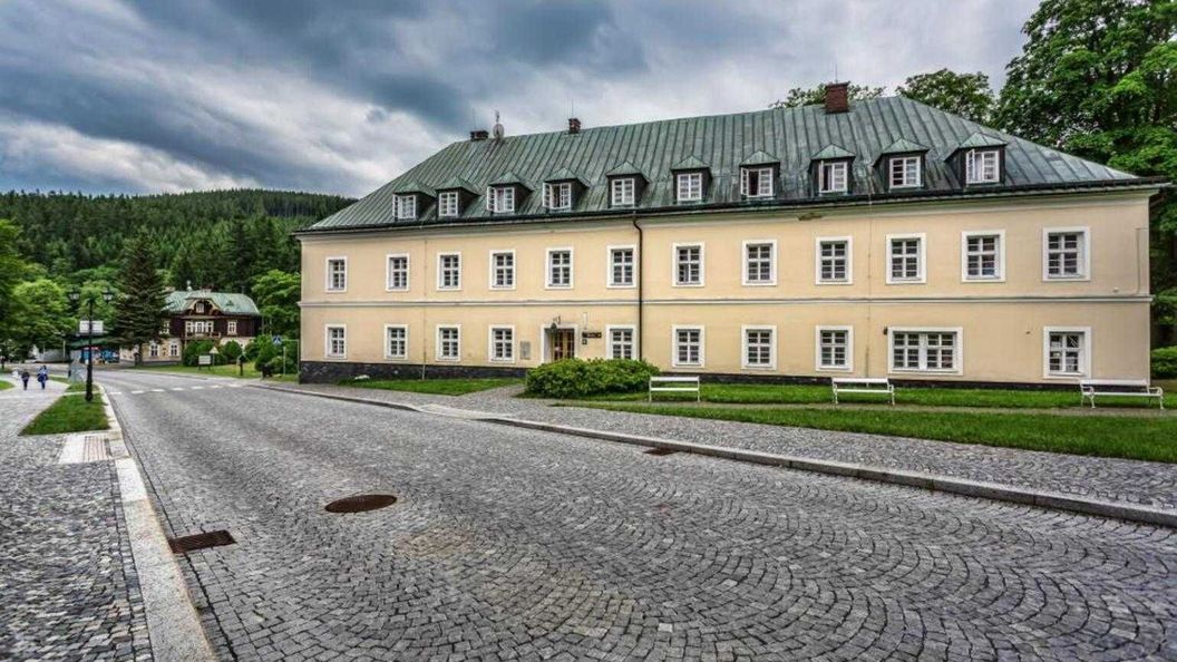 Lázeňský dům Bezruč Karlova Studánka (1)