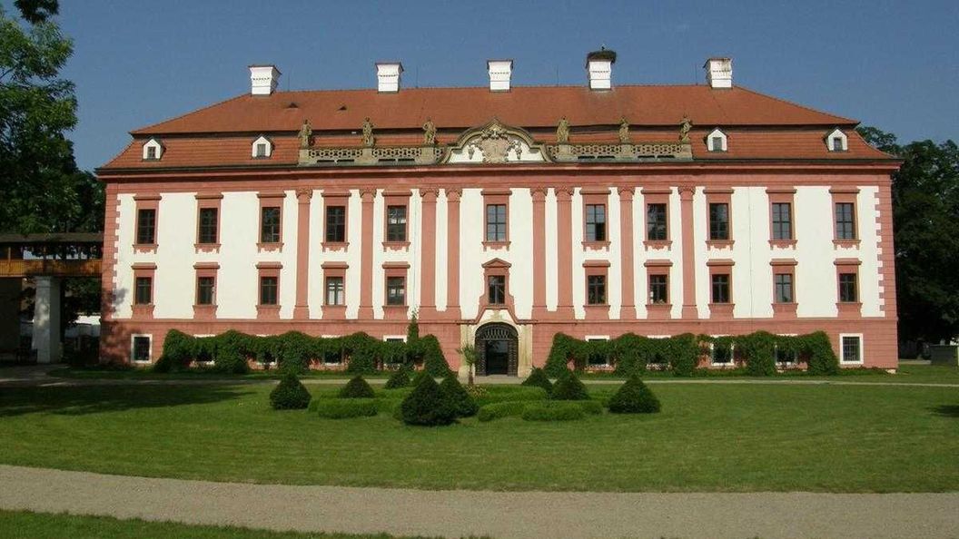 Zámecké ubytování "U Dobré hraběnky" Kunín (1)