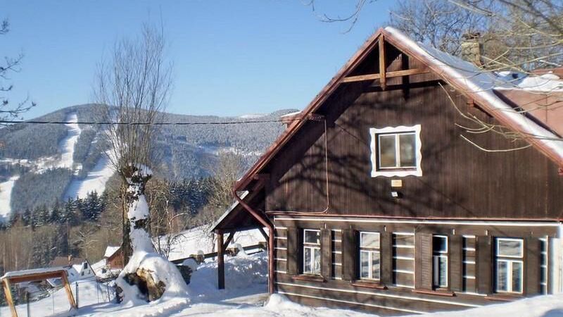 Chata Roubenka Strážné (1)