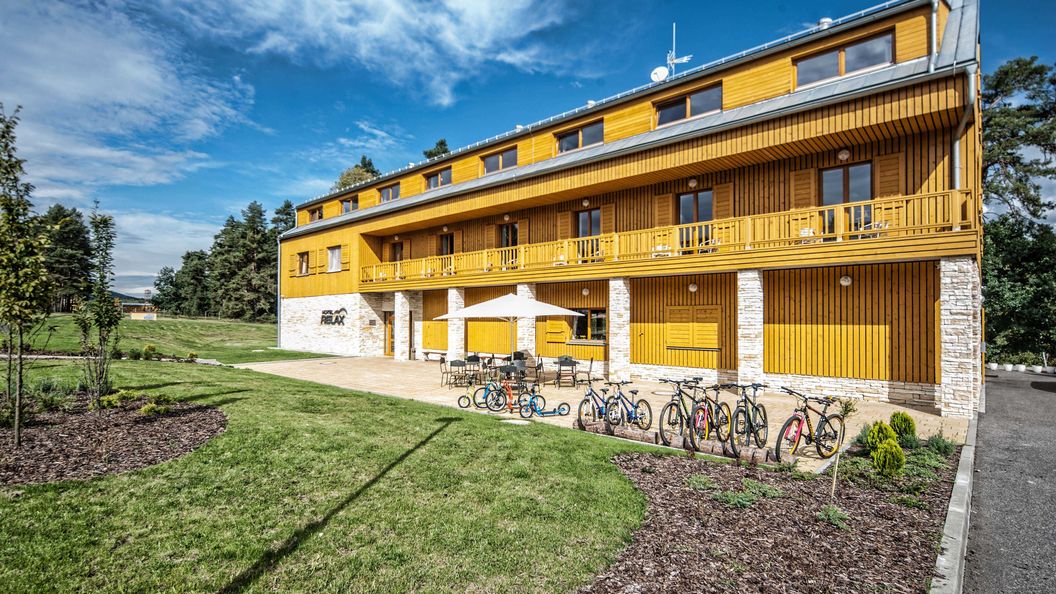 Hotel Relax Vrchbělá Bělá pod Bezdězem (1)