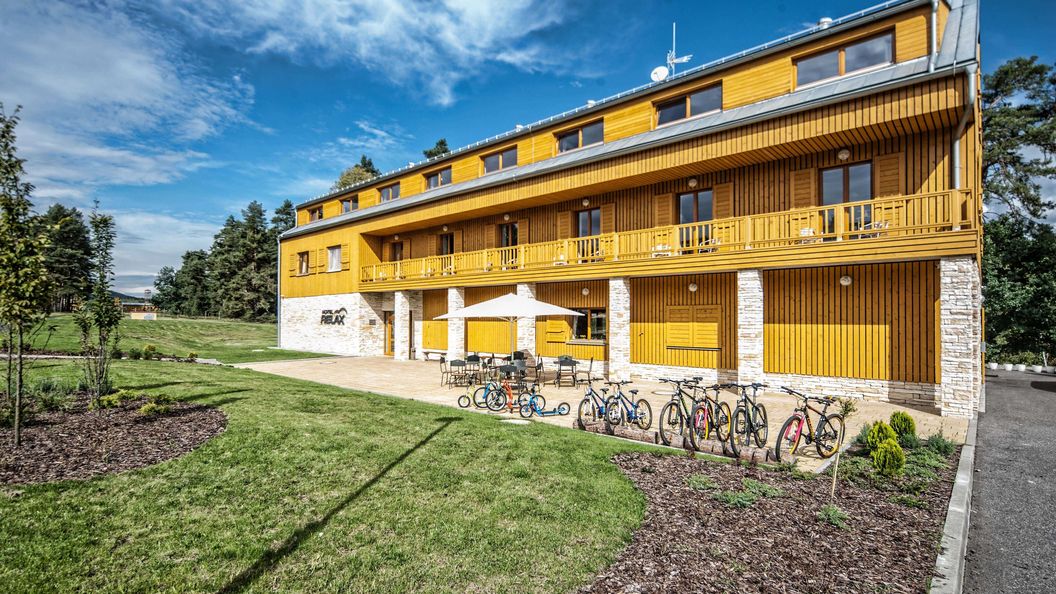 Hotel Relax Vrchbělá Bělá pod Bezdězem (1)