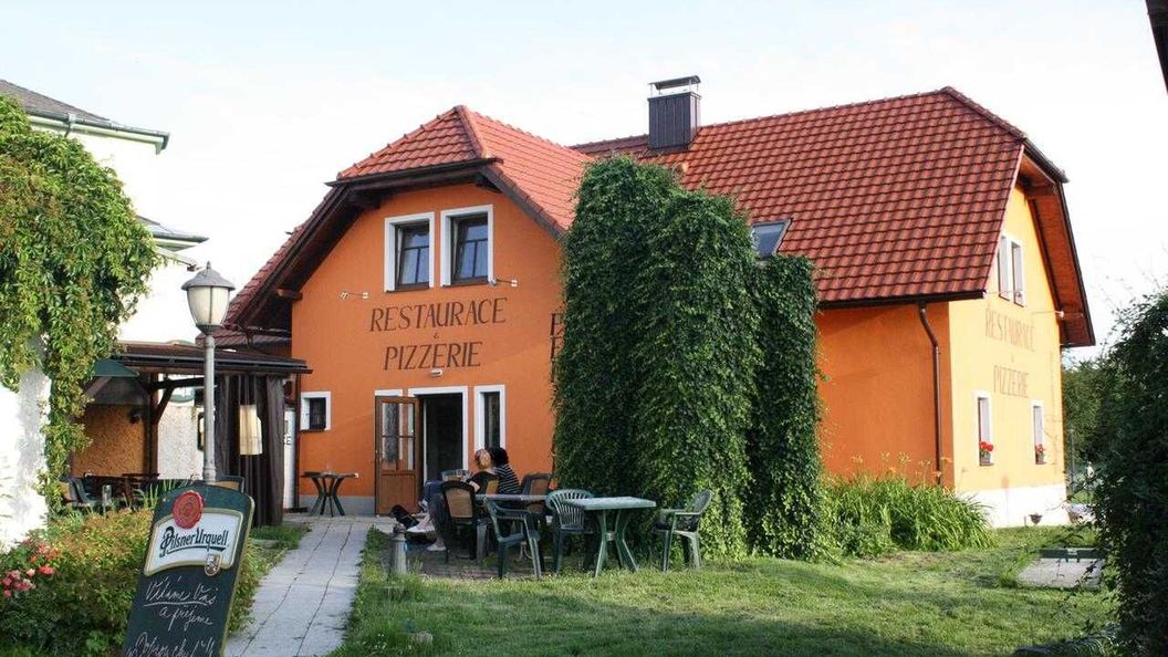 Penzion a restaurace U Strnada Klatovy (1)