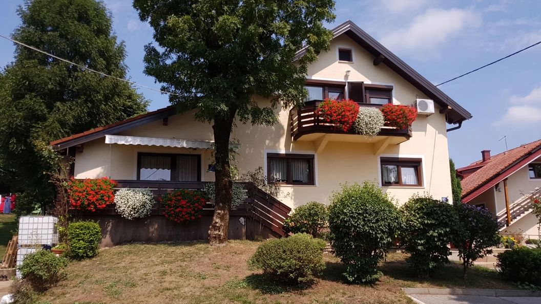 House Jelena 1 Rakovica (1)