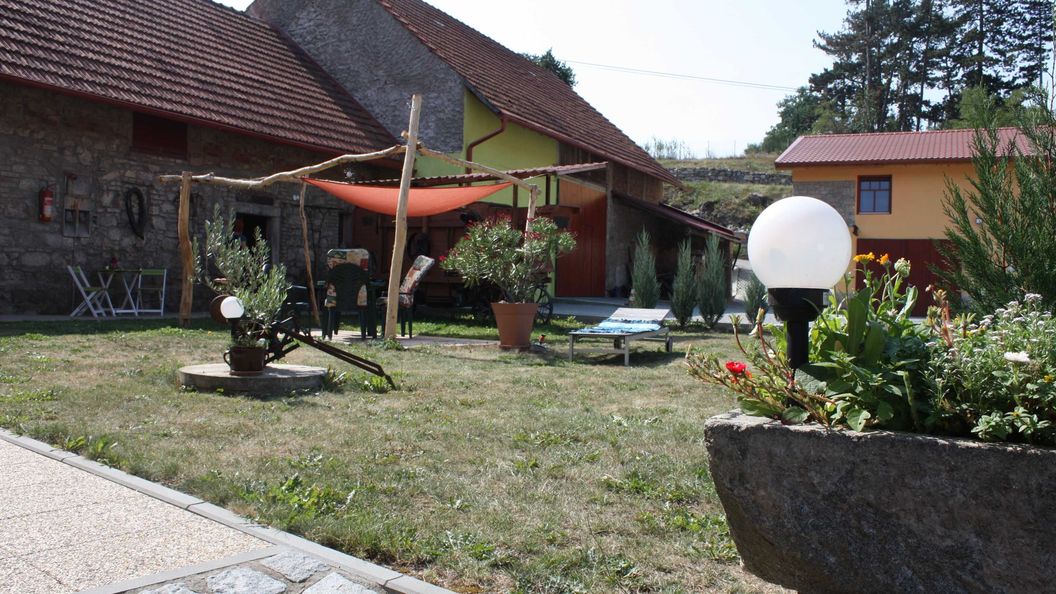 Apartmány "U kapličky" Kamýk nad Vltavou (1)