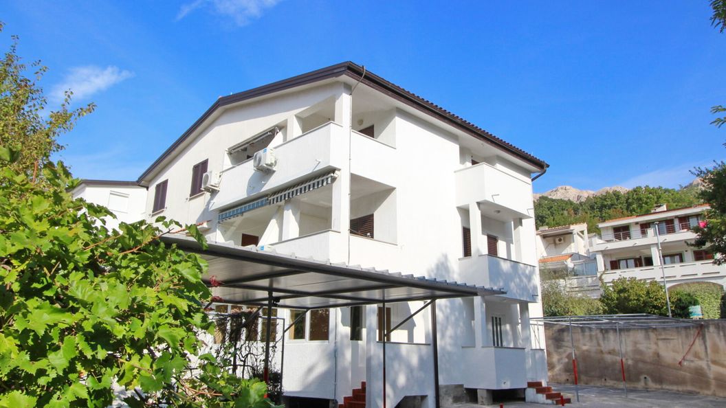 Apartmani Sersic 1 Baška (1)
