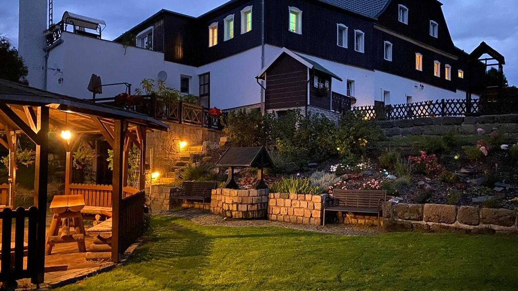 Penzion Hubertus Doubice (1)