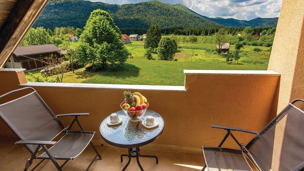 Apartmanok Gyermekes Családok Részére Jasenak, Gorski Kotar - 17932 Jasenak (1)