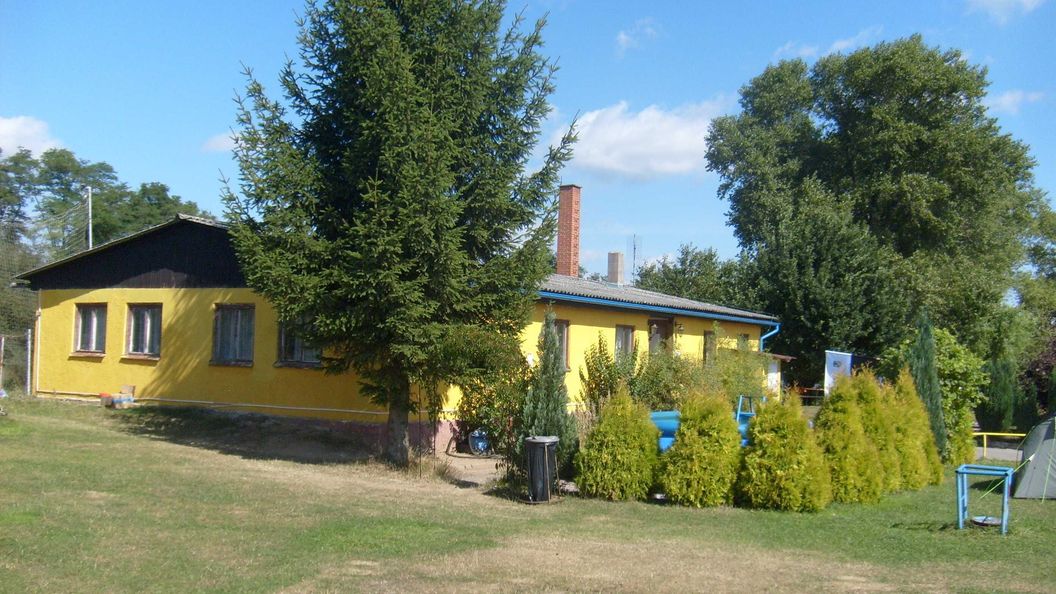 autokemp - ubytovna SK Mšeno (1)