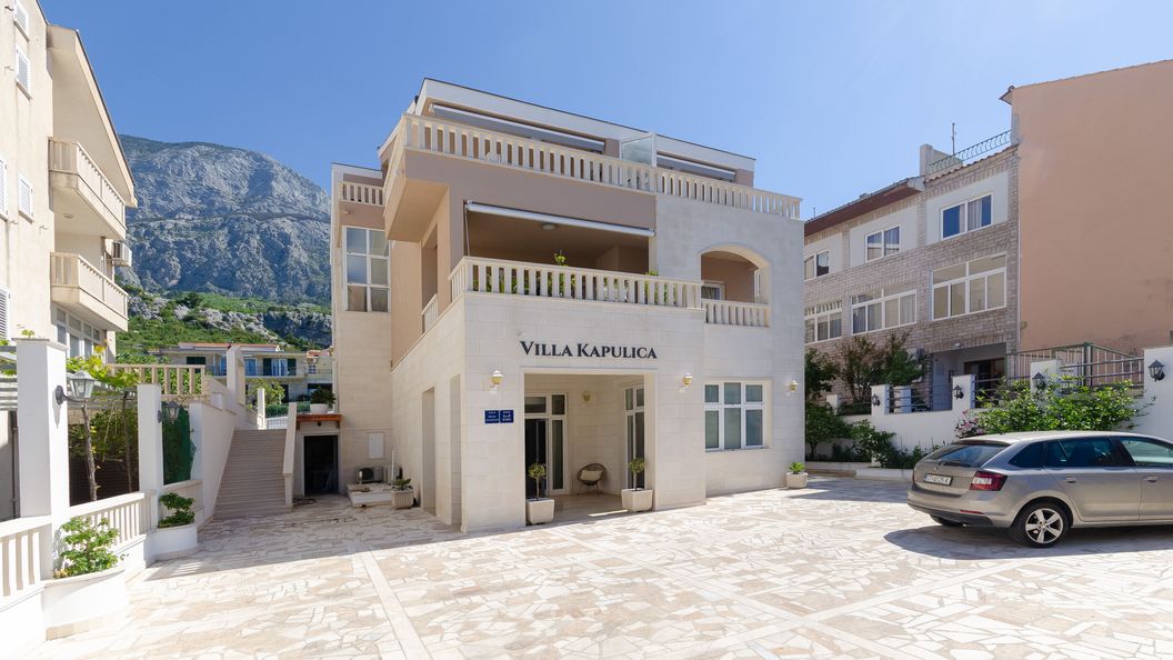 Apartments and Rooms Kapulica Tucepi (1)