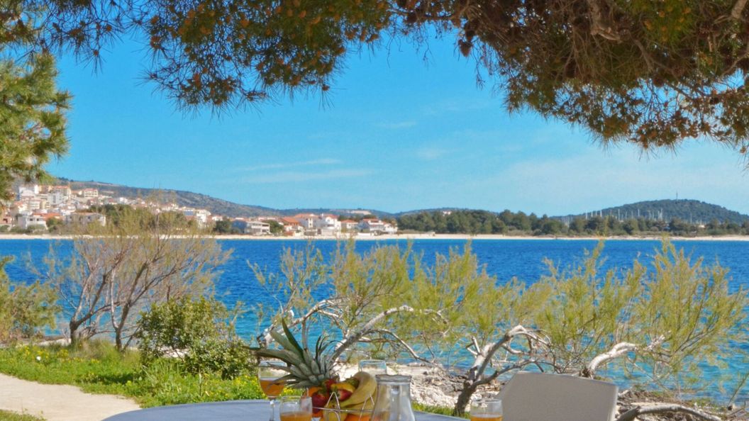 Apartments Nina Rogoznica II (1)