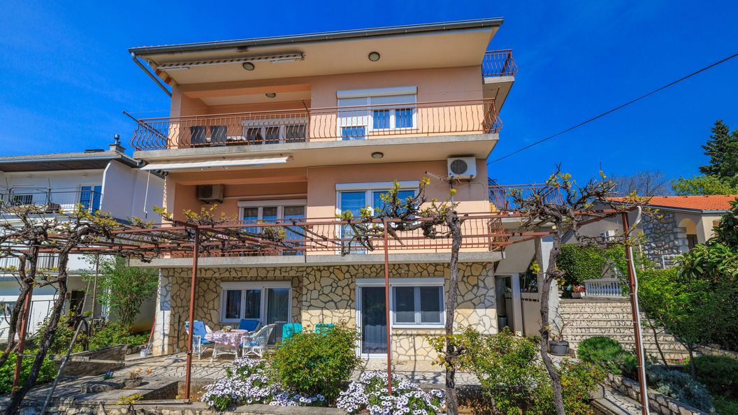 Apartments Melita Dramalj (1)