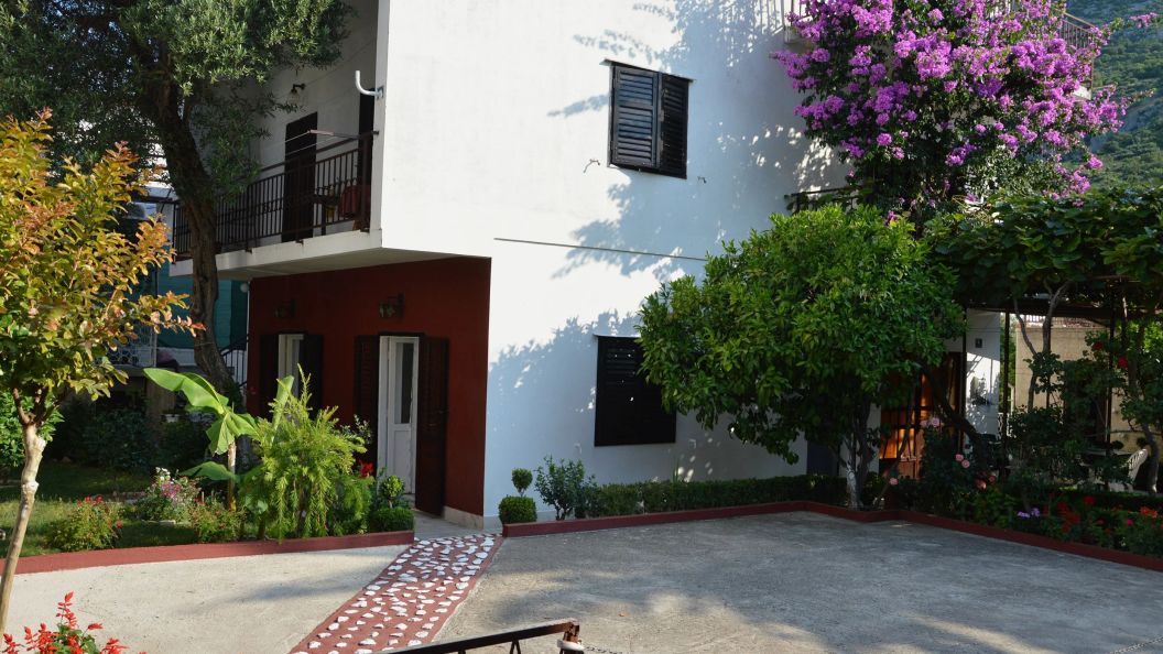 Apartment and Rooms Danica Podaca (1)