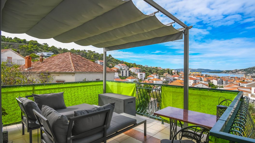 Apartments SALOV Trogir (1)