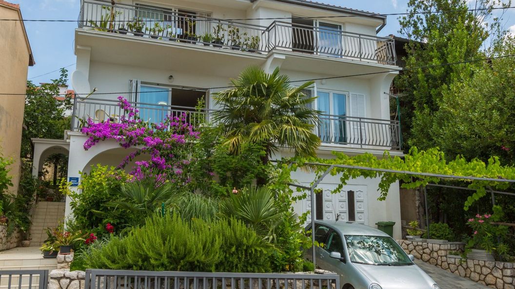 Apartments Dorijan i Karlo Selce (1)