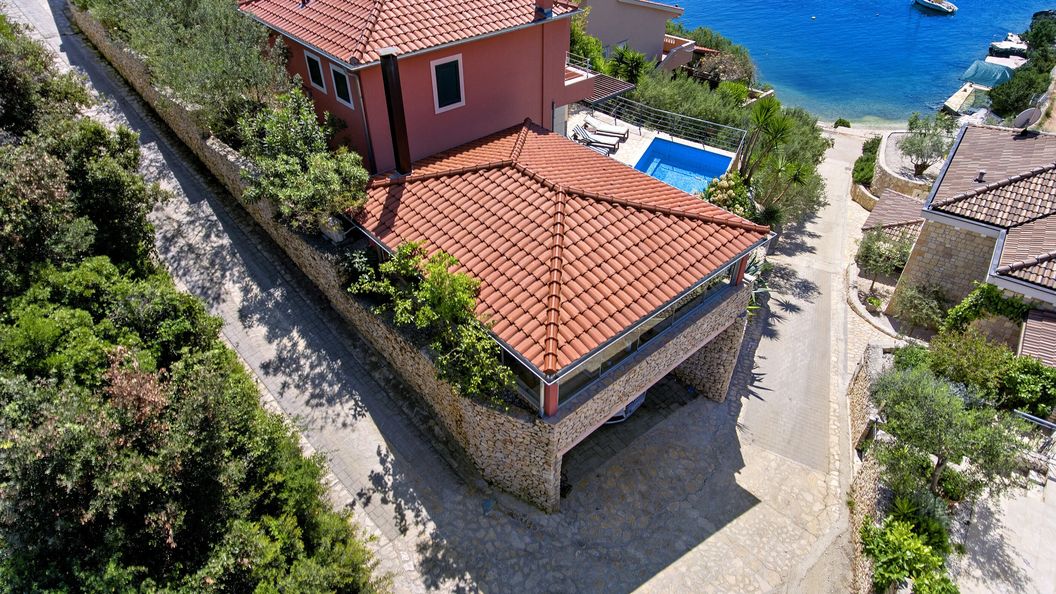 Villa Kamelicina Vinisce (1)