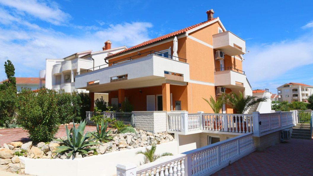 Apartments Škoda II Novalja (1)