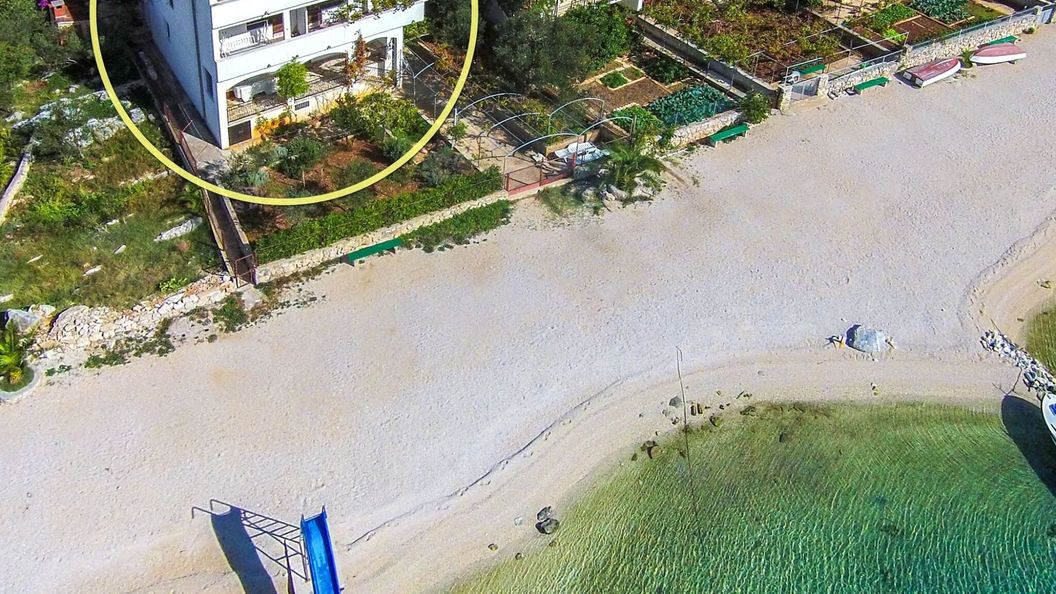 Apartments Siniša Rogoznica (1)