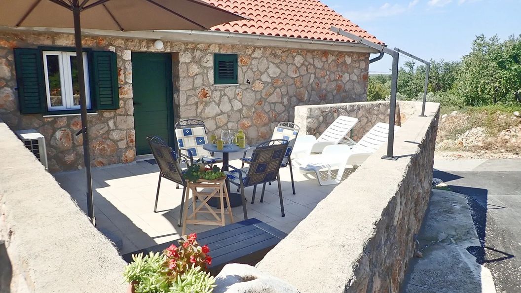 Apartment Mareta Seline (1)