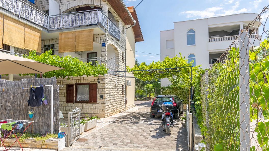 Apartments Cvitkovic Rogoznica (1)