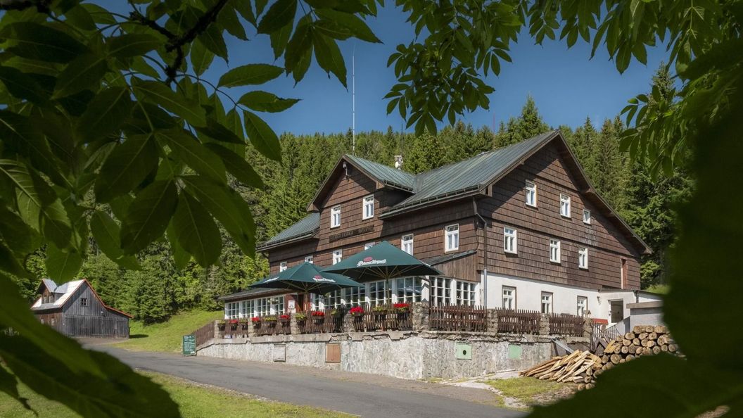 Lysečinská bouda Horní Maršov (1)