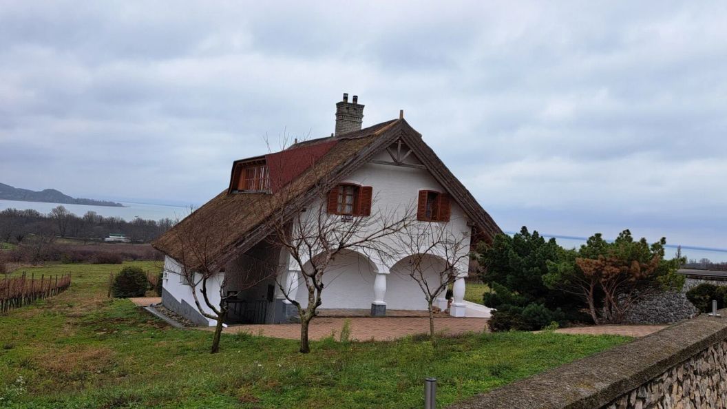 Nádas Nyaralóház Balatonederics (1)