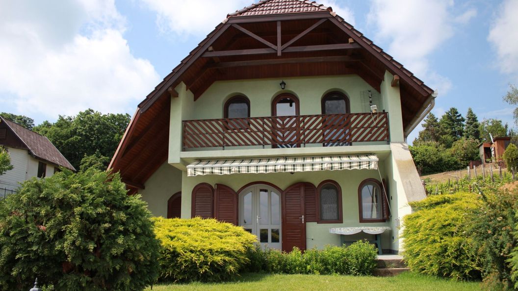 Öreghegyi Vendégház Sukoró (1)