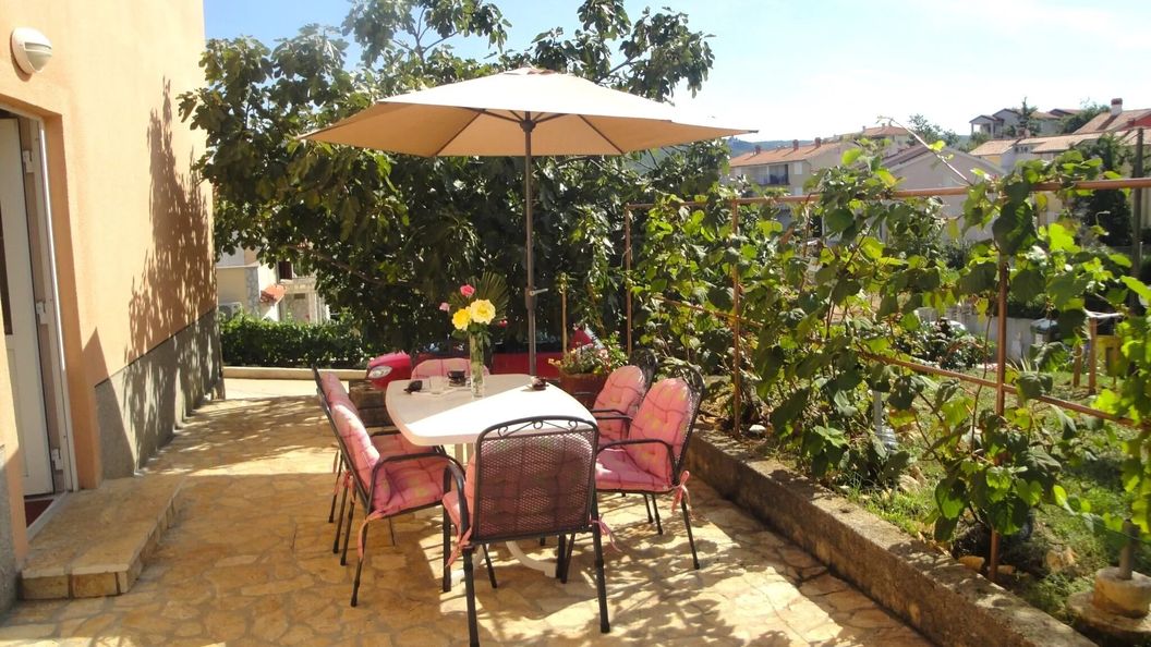 Vila Nidisa Čižići (1)