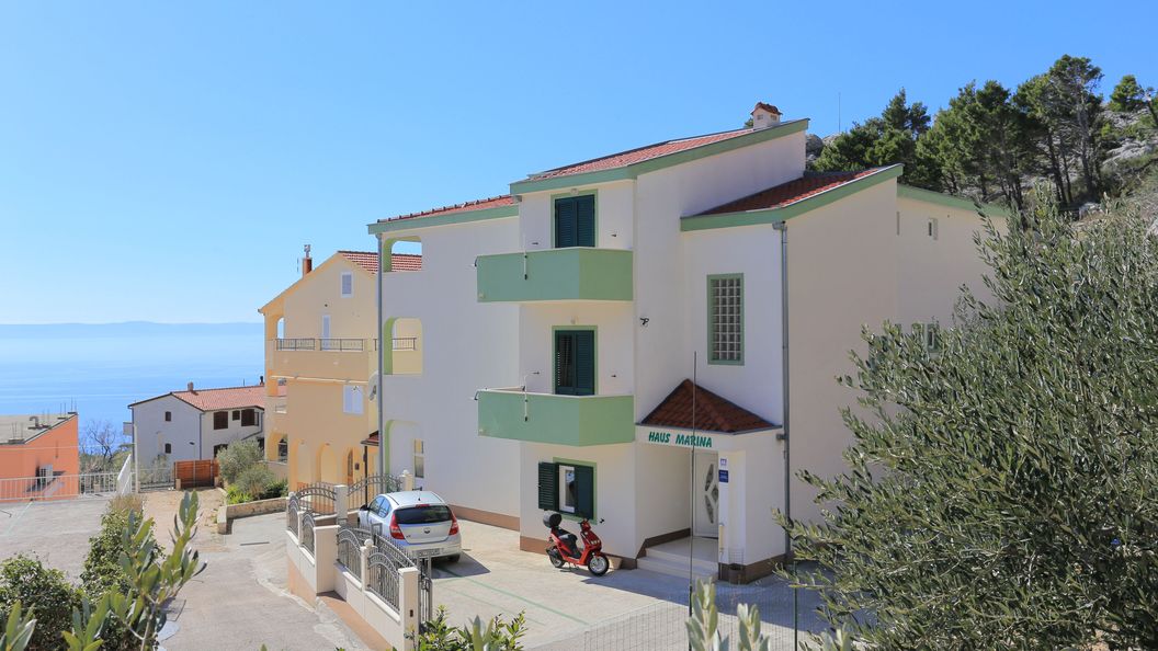 Apartmanok Parkolóhellyel Makarska - 18213 (1)