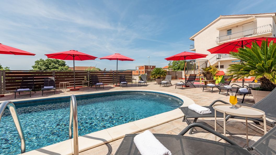 Luxusvilla Medencével Turanj, Biograd - 18216 Turanj (1)