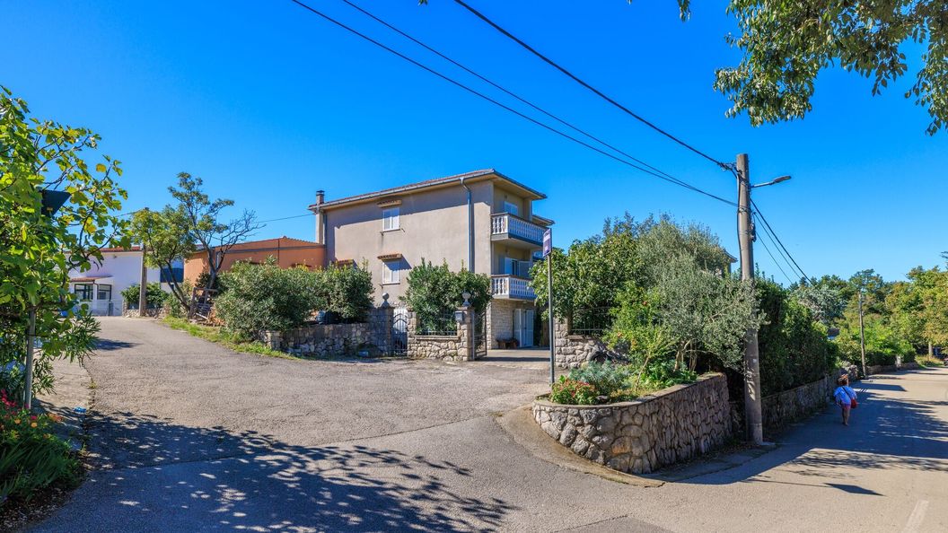 Apartmani Leonarda Jadranovo (1)