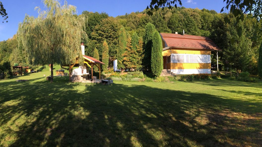 Cabana Erdély Lak Sub Cetate (1)