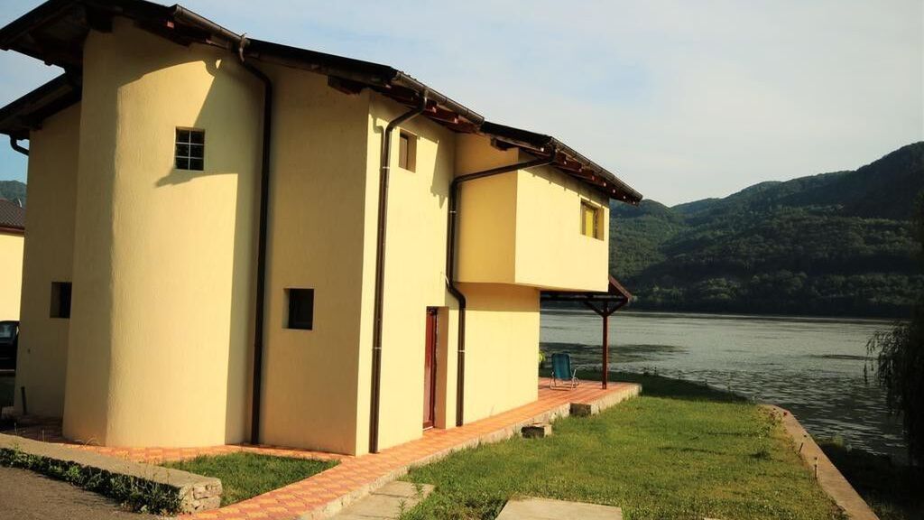 Casa Pepa Berzasca (1)