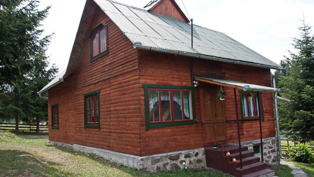 Casa Arama Neagră Izvoru Mureșului (1)