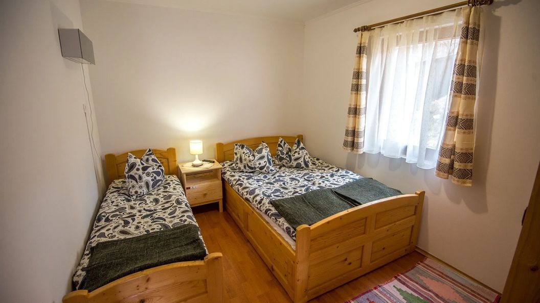 Pensiune la cheie Mirtur 2 Praid (1)