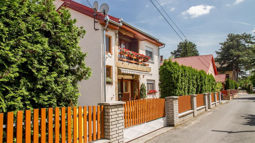 Berkes Apartman Balatonmáriafürdő (1)