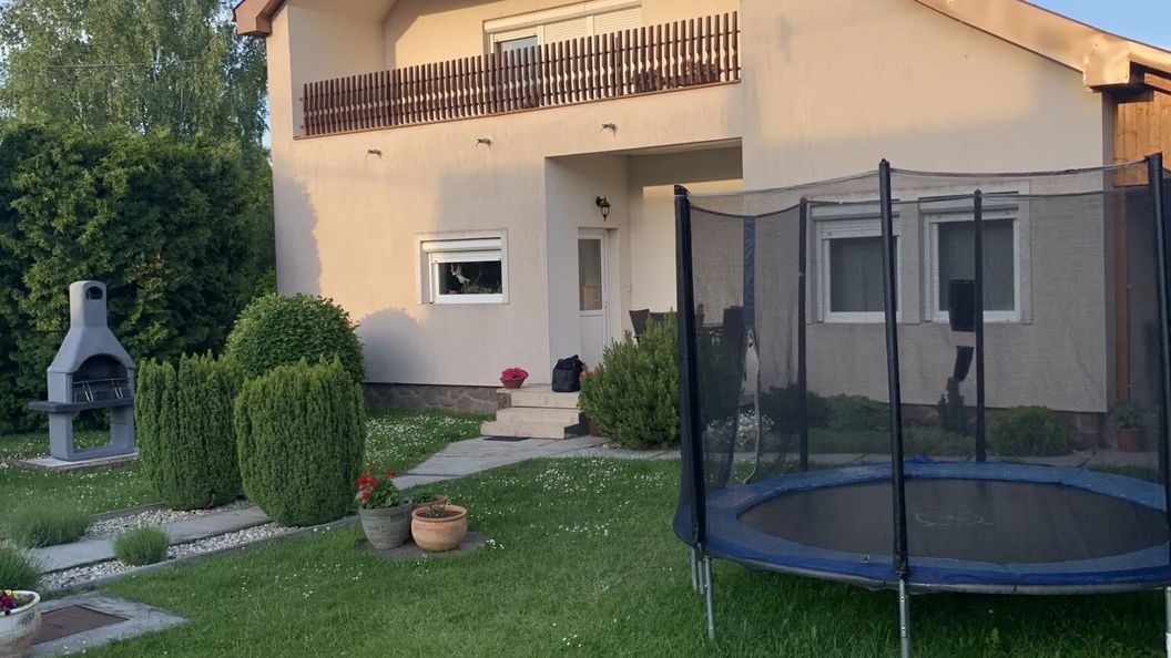 Pillangó Vendégház Balatonkeresztúr (1)